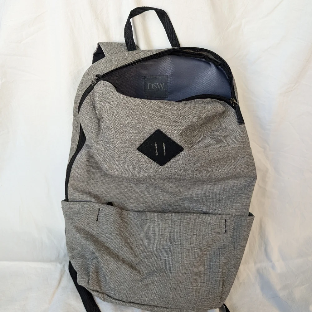 DSW Classic Style Backpack, Heather Taupe & Black, Lightweight Foldable & Padded